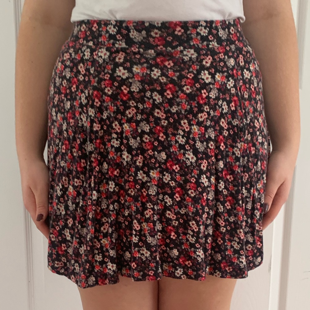 Flowy Floral Skirt